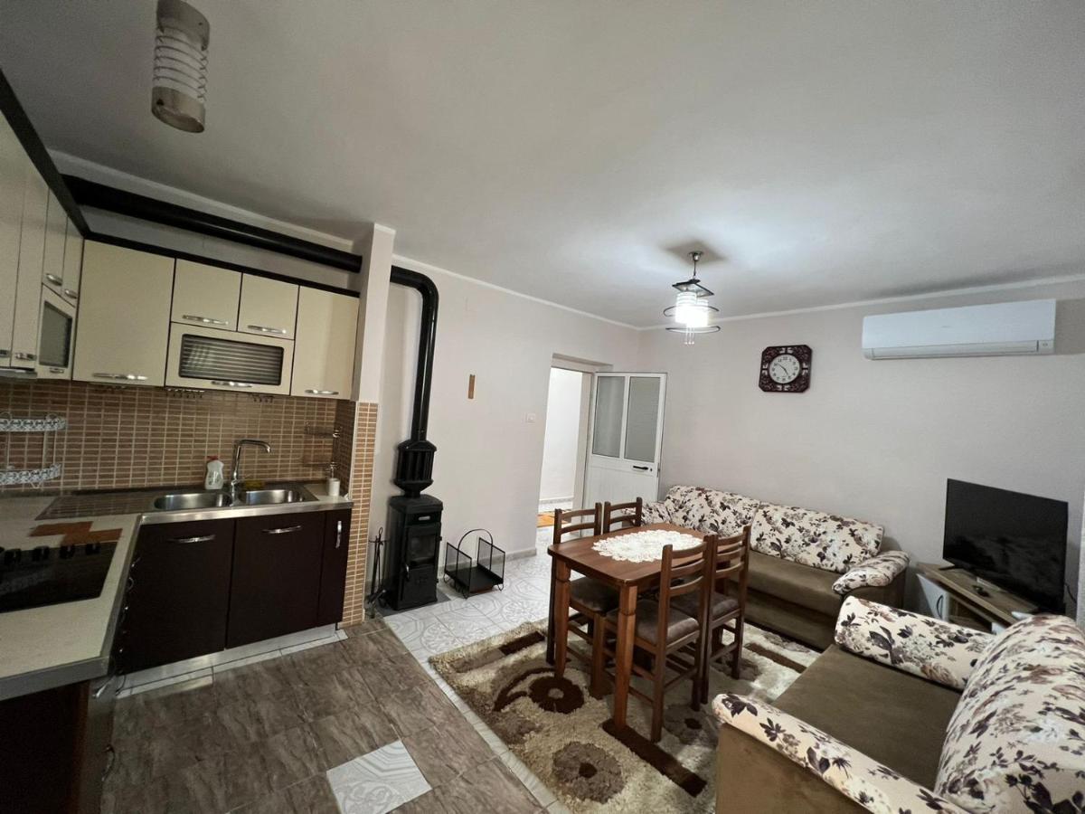 Home Shkodra Center Zewnętrze zdjęcie